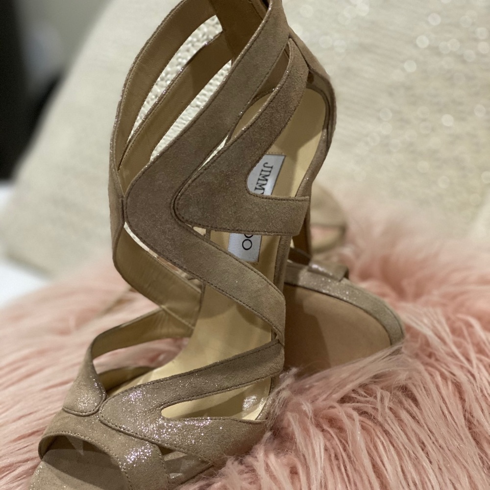 ✨Jimmy Choo shimmer pump